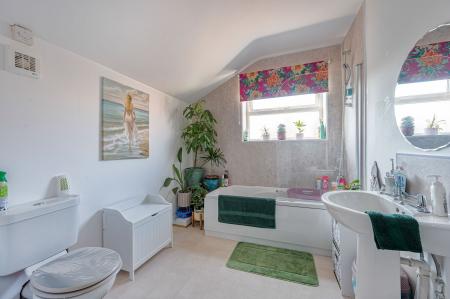 2 bedroom Terraced House for sale in Fishtoft Road, Boston, PE21