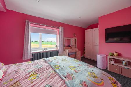 4 bedroom Semi-detached house for sale in West End Road, Frampton, PE20