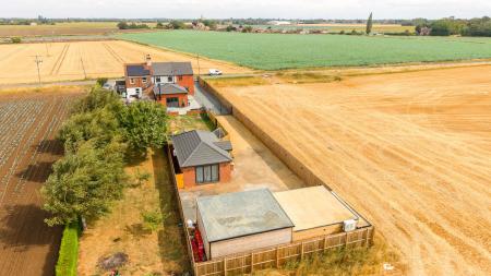 4 bedroom Semi-detached house for sale in West End Road, Frampton, PE20