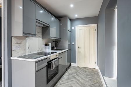 4 bedroom Semi-detached house for sale in West End Road, Frampton, PE20