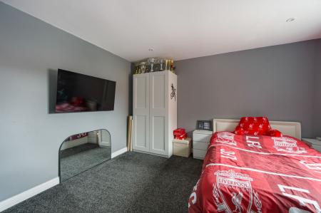 4 bedroom Semi-detached house for sale in West End Road, Frampton, PE20