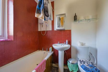 3 bedroom Semi-detached house for sale in Langrick Road, Boston, PE21