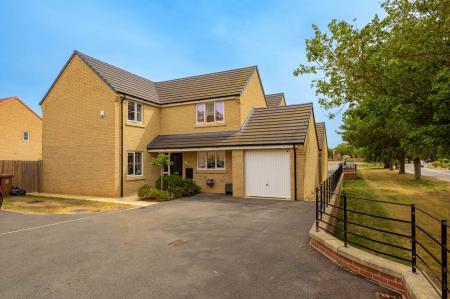 4 bedroom Detached house for sale in Plough Way, Frampton, PE20