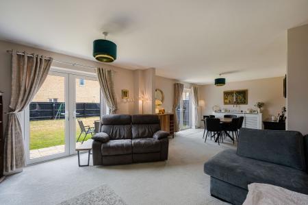4 bedroom Detached house for sale in Plough Way, Frampton, PE20