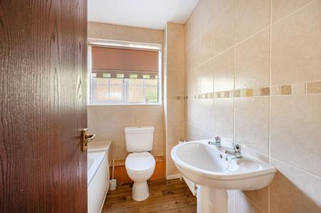 3 bedroom Semi-detached house for sale in Parsons Drive, Boston, PE21