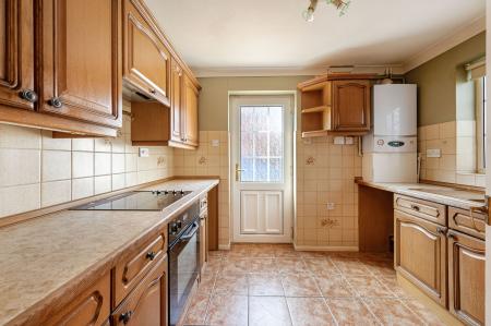 3 bedroom Semi-detached house for sale in Parsons Drive, Boston, PE21