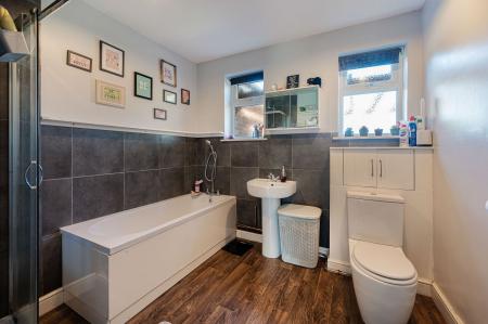 3 bedroom Detached bungalow for sale in Main Road, Wrangle, PE22
