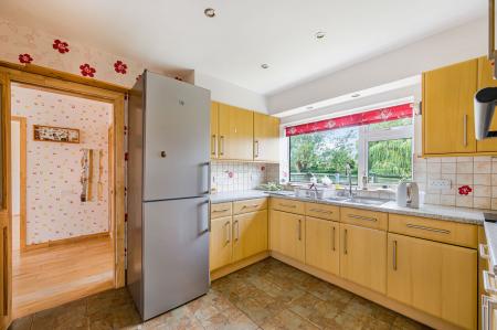 2 bedroom Detached bungalow for sale in Green Lane, Sutterton, PE20