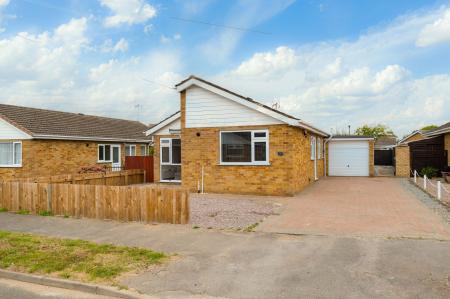 2 bedroom Detached bungalow for sale in Maple Road, Boston, PE21