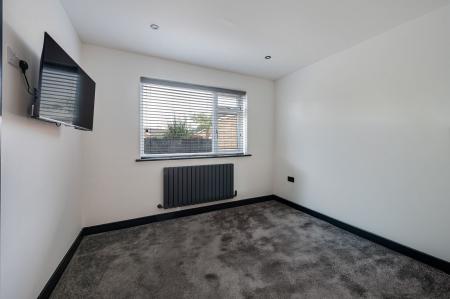 2 bedroom Detached bungalow for sale in Maple Road, Boston, PE21