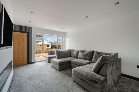 2 bedroom Detached bungalow for sale in Maple Road, Boston, PE21
