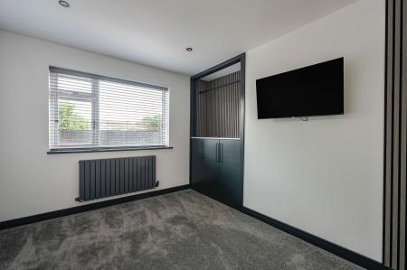 2 bedroom Detached bungalow for sale in Maple Road, Boston, PE21