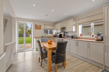2 bedroom Detached bungalow for sale in Saundergate Lane East, Wyberton, PE21