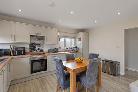 2 bedroom Detached bungalow for sale in Saundergate Lane East, Wyberton, PE21