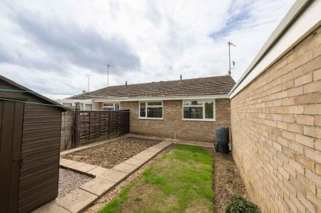 2 bedroom Bungalow for sale in Oak Crescent, Boston, PE21