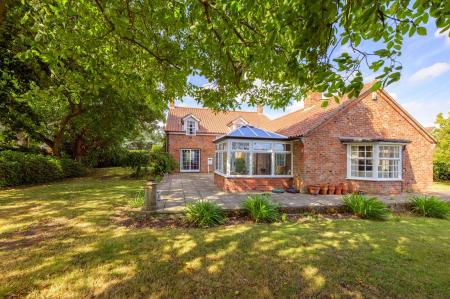 4 bedroom Detached house for sale in North End, Swineshead, PE20