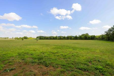 4 bedroom Detached house for sale in North End, Swineshead, PE20