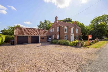 4 bedroom Detached house for sale in North End, Swineshead, PE20