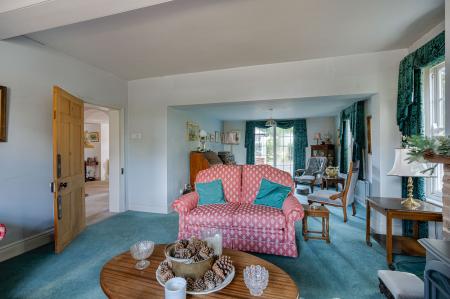 4 bedroom Detached house for sale in North End, Swineshead, PE20