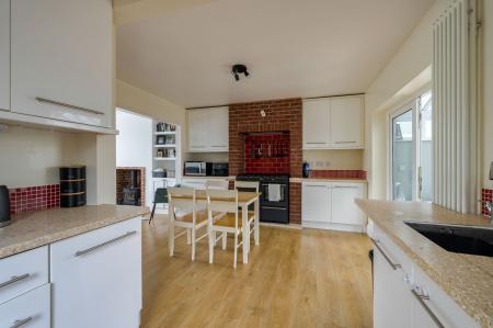3 bedroom Semi-detached house for sale in Langrick Road, Boston, PE21