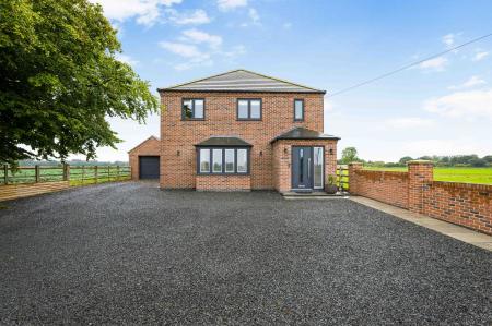 4 bedroom Detached house for sale in Tattershall Road, Boston, PE21
