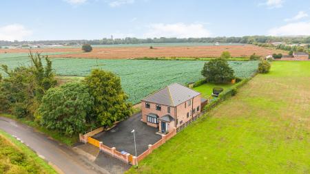 4 bedroom Detached house for sale in Tattershall Road, Boston, PE21