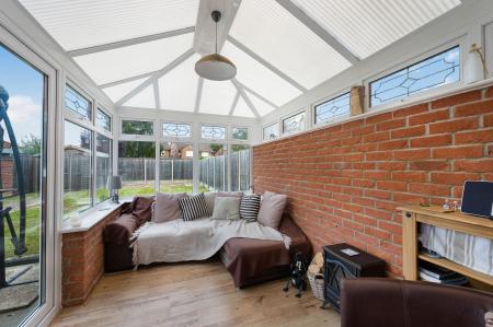3 bedroom Semi-detached house for sale in Manwaring Way, Swineshead, PE20