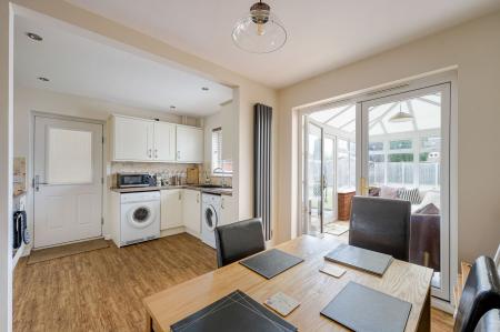 3 bedroom Semi-detached house for sale in Manwaring Way, Swineshead, PE20