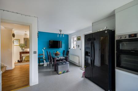 4 bedroom Detached house for sale in Glebe Close, Sibsey, PE22