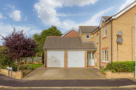 4 bedroom Detached house for sale in Glebe Close, Sibsey, PE22