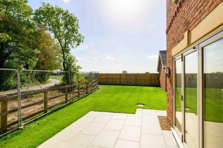 4 bedroom Detached house for sale in Philbeech Gardens, Kirton, PE20