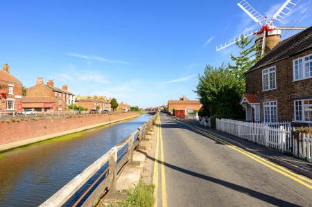 2 bedroom Terraced House for sale in Willoughby Road, Boston, PE21