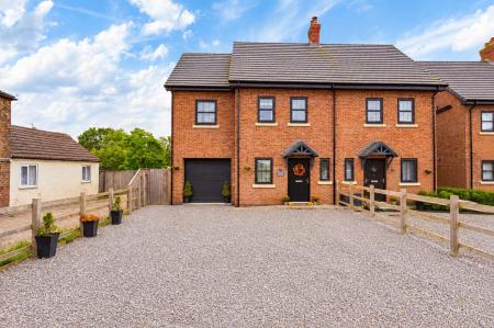Main Road, Stickney, PE22