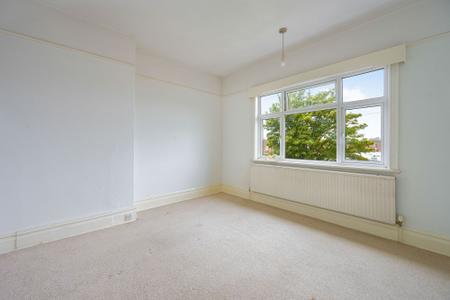 5 bedroom Detached house for sale in Queens Road, Boston, PE21