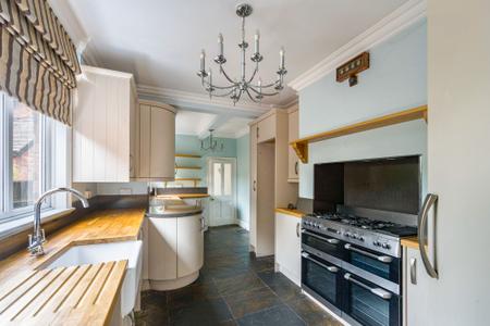 5 bedroom Detached house for sale in Queens Road, Boston, PE21