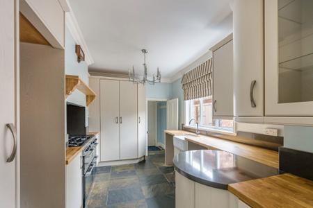 5 bedroom Detached house for sale in Queens Road, Boston, PE21