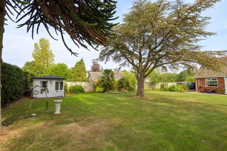 2 bedroom Detached bungalow for sale in Cut End Road, Fishtoft, PE22