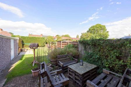 3 bedroom Semi-detached house for sale in Cherry Walk, Boston, PE21