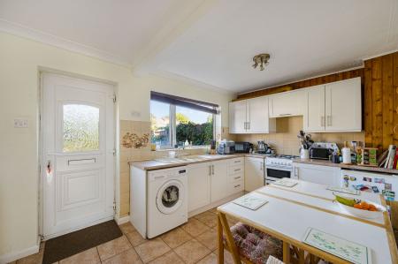 3 bedroom Semi-detached house for sale in Cherry Walk, Boston, PE21