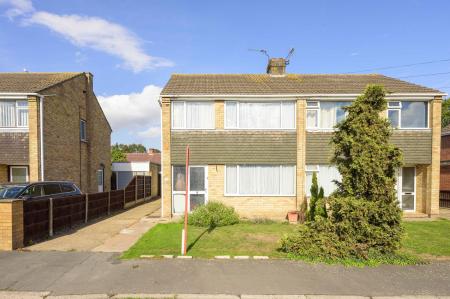 3 bedroom Semi-detached house for sale in Cherry Walk, Boston, PE21