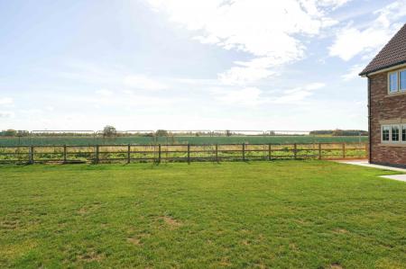 4 bedroom Detached house for sale in Philbeech Gardens, Kirton, PE20