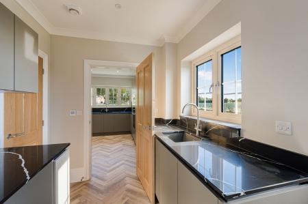 4 bedroom Detached house for sale in Philbeech Gardens, Kirton, PE20