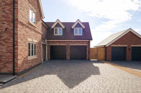 4 bedroom Detached house for sale in Philbeech Gardens, Kirton, PE20
