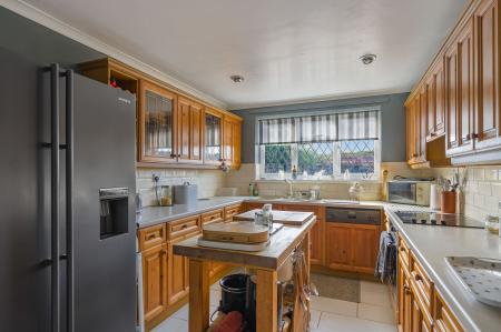 3 bedroom Detached house for sale in Fishtoft Road, Fishtoft, PE21