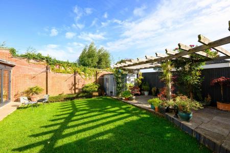 3 bedroom Detached house for sale in Fishtoft Road, Fishtoft, PE21