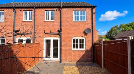 3 bedroom End of terrace house for sale in The Square, Kirton, PE20