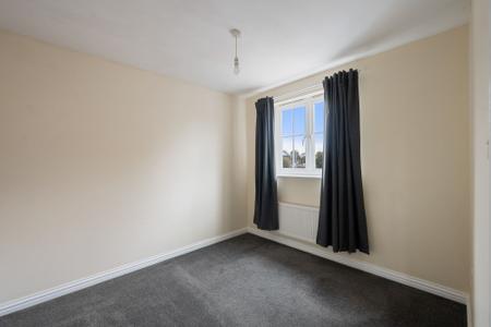 3 bedroom End of terrace house for sale in The Square, Kirton, PE20