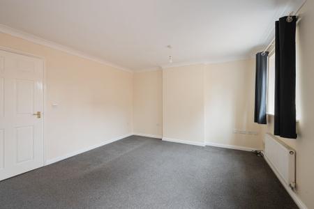 3 bedroom End of terrace house for sale in The Square, Kirton, PE20