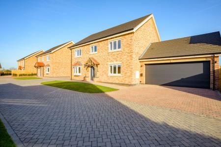 4 bedroom Detached house for sale in Dairy Close, Stickney, PE22