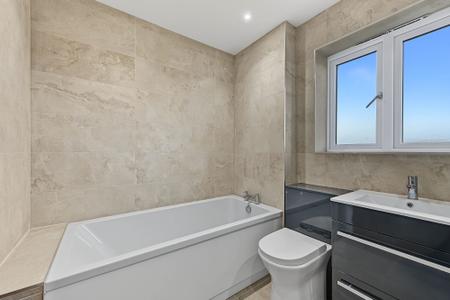 4 bedroom Detached house for sale in Dairy Close, Stickney, PE22